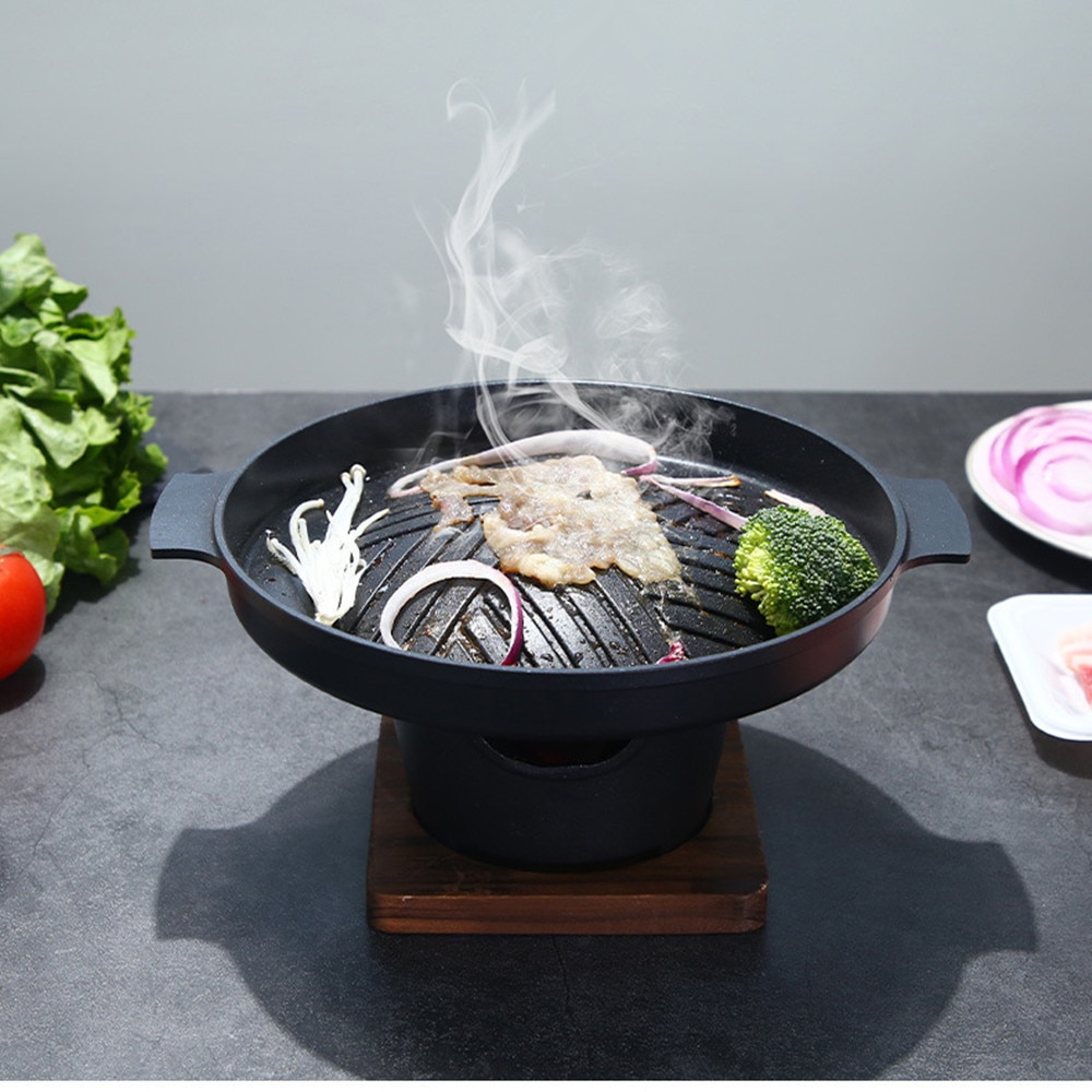 Non-Stick Korean BBQ Grills Round Pan Barbecue Grill for Outdoor Portable DIY BBQ Accessories Alcohol Grill Household BBQ Tools